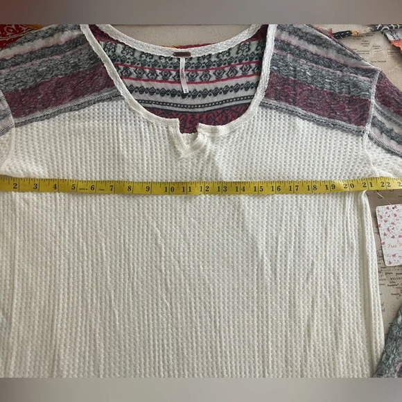 🆕Free People Waffle Knit Thermal Contrast Yoke Size Medium NWT 128$ - Picture 4 of 7